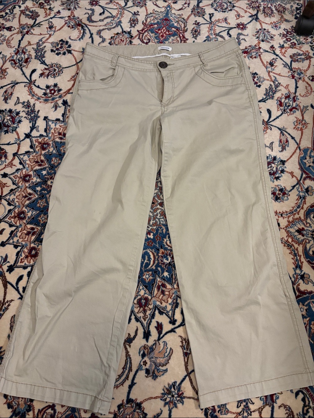 Dockers Wide-Leg Jeans in Light Khaki